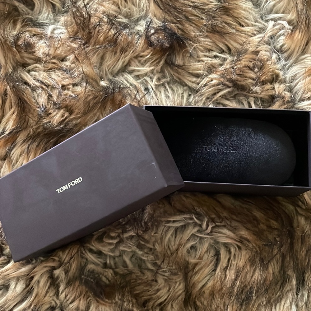 Tom ford sunglasses case